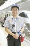 Are Japanese train-cleaners faster than a speeding bullet?